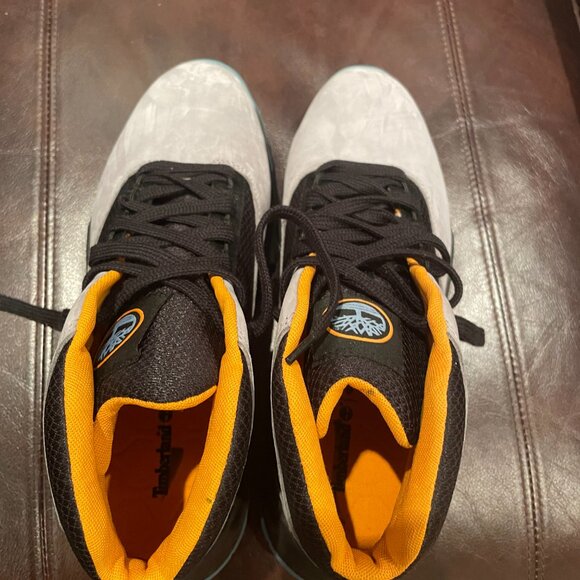 Men Timberland Solar Wave Mid Nubuck Boots Size 10 - Picture 2 of 6